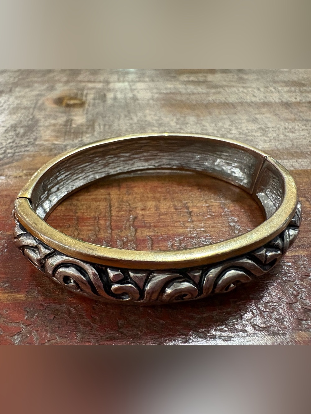 Vintage Two-Tone Ornate Scrollwork Hinged Bangle Bracelet